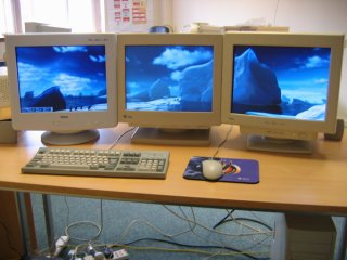 3 monitors